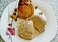 Zimtparfait mit Burgunderpflaumen