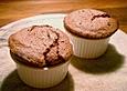 Warmes Schokoladensouffl&eacute; mit fl&uuml;ssiger F&uuml;llung