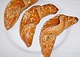 Buttermilchh&ouml;rnchen oder /-br&ouml;tchen