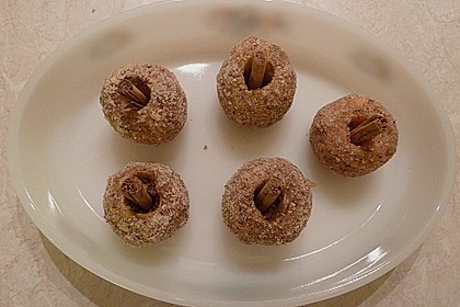 Brat&auml;pfel im Nussmantel 31