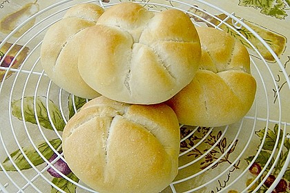 Knusprig - luftige Br&ouml;tchen 32