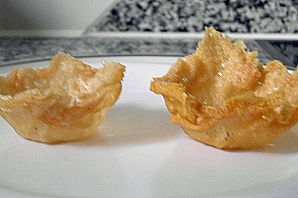Apfel - Pinienkerne - Salat im Parmesank&ouml;rbchen 7