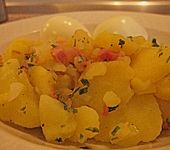 Warmer Kartoffelsalat mit Speck (Bild)