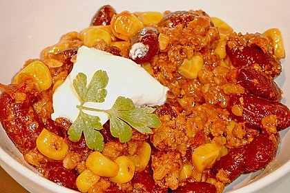 Cremiges Chili Con Carne mit Sauerrahm