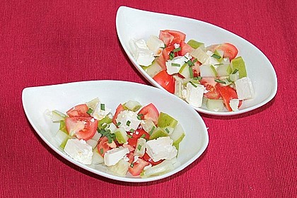 Tomaten - Gurken - Salat mit Feta 6