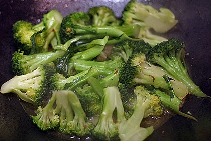 Honig - Hähnchenbrust mit Sesam und Broccoli 14
