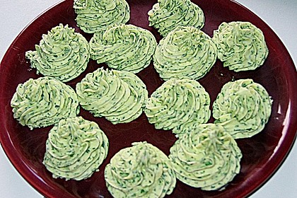 Kräuterbutter 12