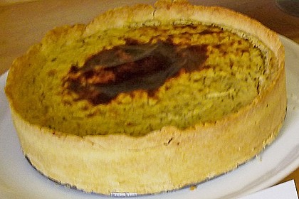 Bratwurst - Torte mit Senfkruste 8