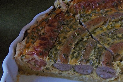 Bratwurst - Torte mit Senfkruste 16