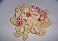 Nudelsalat mit R&auml;ucherlachs und &Auml;pfeln