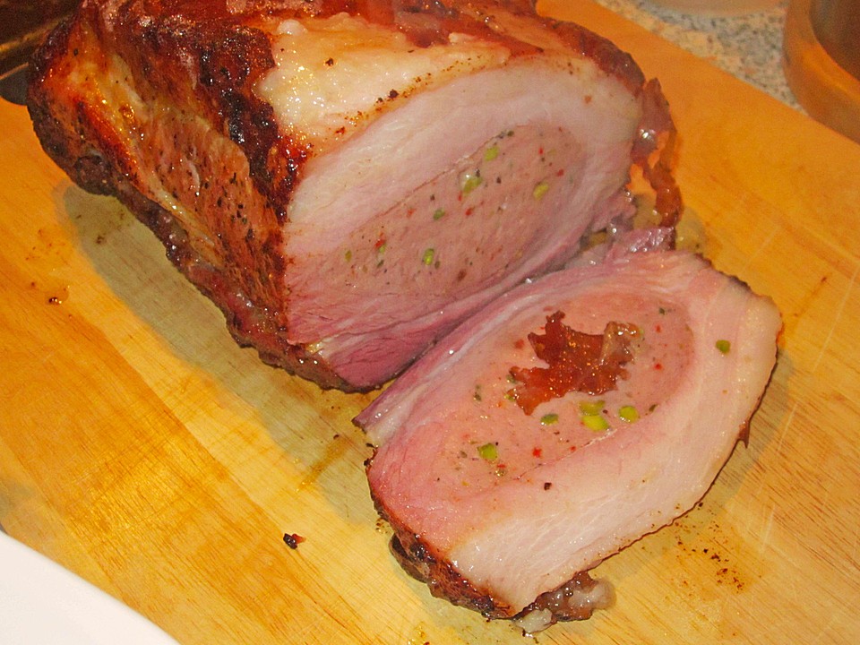 Gefüllter Schweinebauch