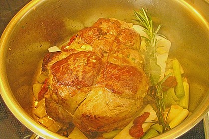 Gef&uuml;llte Lammkeule 1