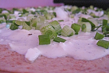 Flammkuchen mit Lauch und Lachs 51
