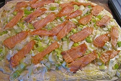 Flammkuchen mit Lauch und Lachs 47