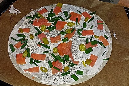 Flammkuchen mit Lauch und Lachs 49
