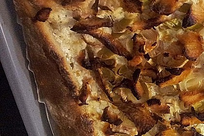 Flammkuchen mit Lauch und Lachs 66