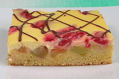 Rhabarberschnitten mit Vanille - Schmand - Guss