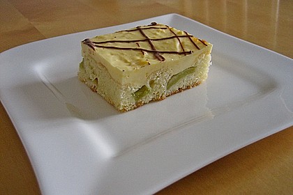 Rhabarberschnitten mit Vanille - Schmand - Guss 2