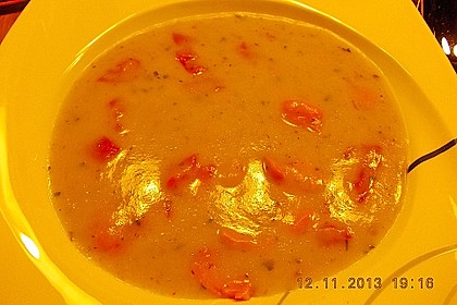 Kartoffel - Lauch - Suppe mit Lachs und Tomaten 3