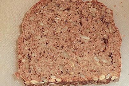 Schnelles Dinkel - Buchweizen - Brot 16