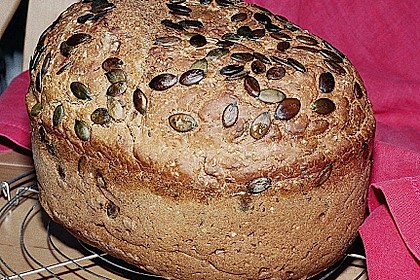 Schnelles Dinkel - Buchweizen - Brot 1
