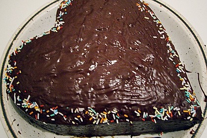 Extra - schokoladiger Schokoladenkuchen 18