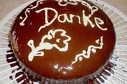 Extra - schokoladiger Schokoladenkuchen 27