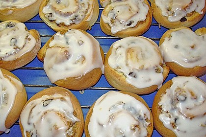 Apfel - Rosinenschnecken 7