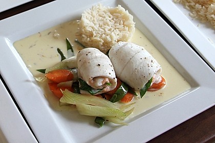 Fischfilet - Röllchen in Estragon - Schaum 11