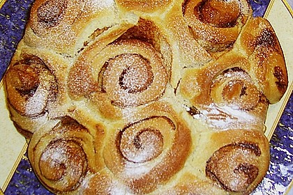 Zimtrollen-Kuchen 185