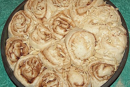 Zimtrollen-Kuchen 297