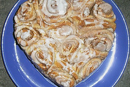 Zimtrollen-Kuchen 211