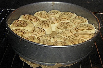 Zimtrollen-Kuchen 270