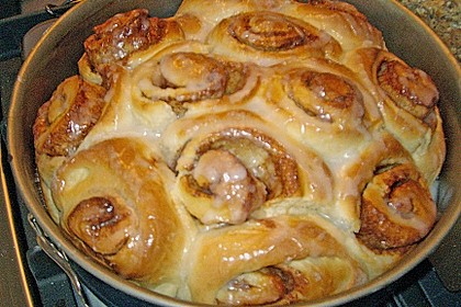 Zimtrollen-Kuchen 294
