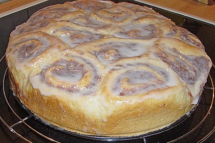 Zimtrollen-Kuchen 305