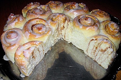 Zimtrollen-Kuchen 251