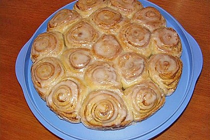 Zimtrollen-Kuchen 292