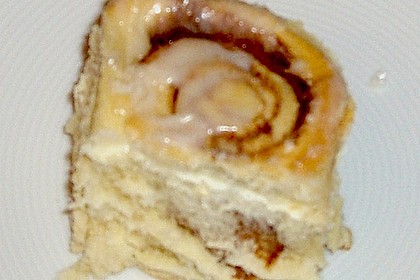 Zimtrollen-Kuchen 276