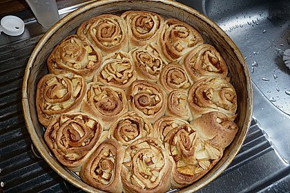 Zimtrollen-Kuchen 109