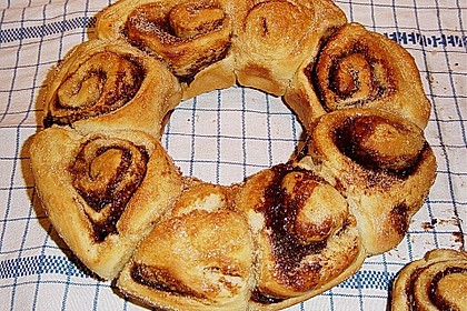 Zimtrollen-Kuchen 206