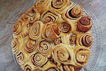 Zimtrollen-Kuchen 173