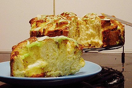 Zimtrollen-Kuchen 268