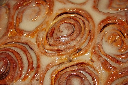 Zimtrollen-Kuchen 233