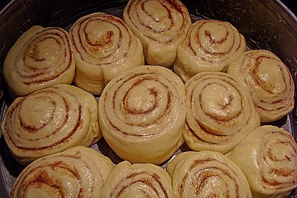 Zimtrollen-Kuchen 241