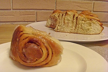Zimtrollen-Kuchen 243