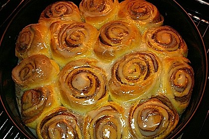 Zimtrollen-Kuchen 161