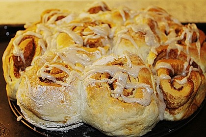 Zimtrollen-Kuchen 281