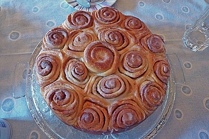 Zimtrollen-Kuchen 153