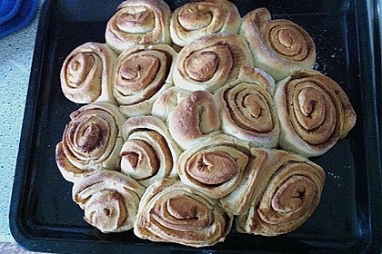 Zimtrollen-Kuchen 308