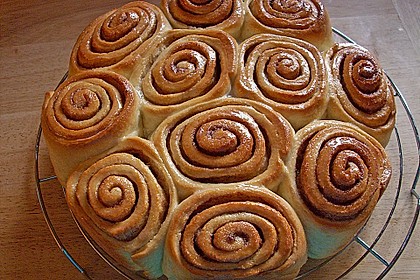 Zimtrollen-Kuchen 37